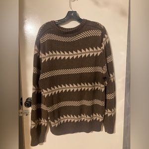 Oversized brown sweater